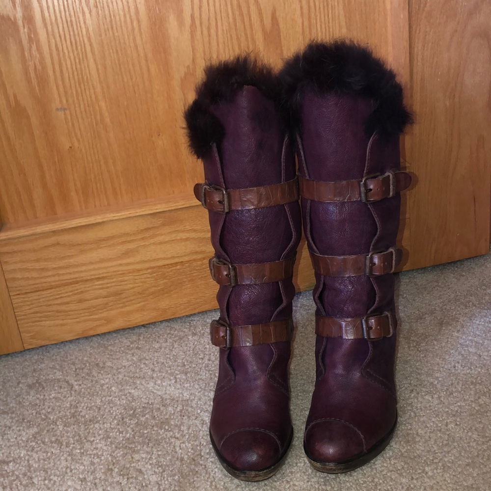 Henry Beguelin burgundy leather buckle boots with genuine fur. TRENDING
